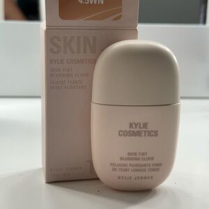 Kylie Cosmetics Skin Tint